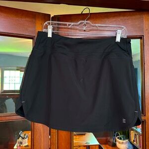 Tennis/golf skirt SIZE MEDIUM